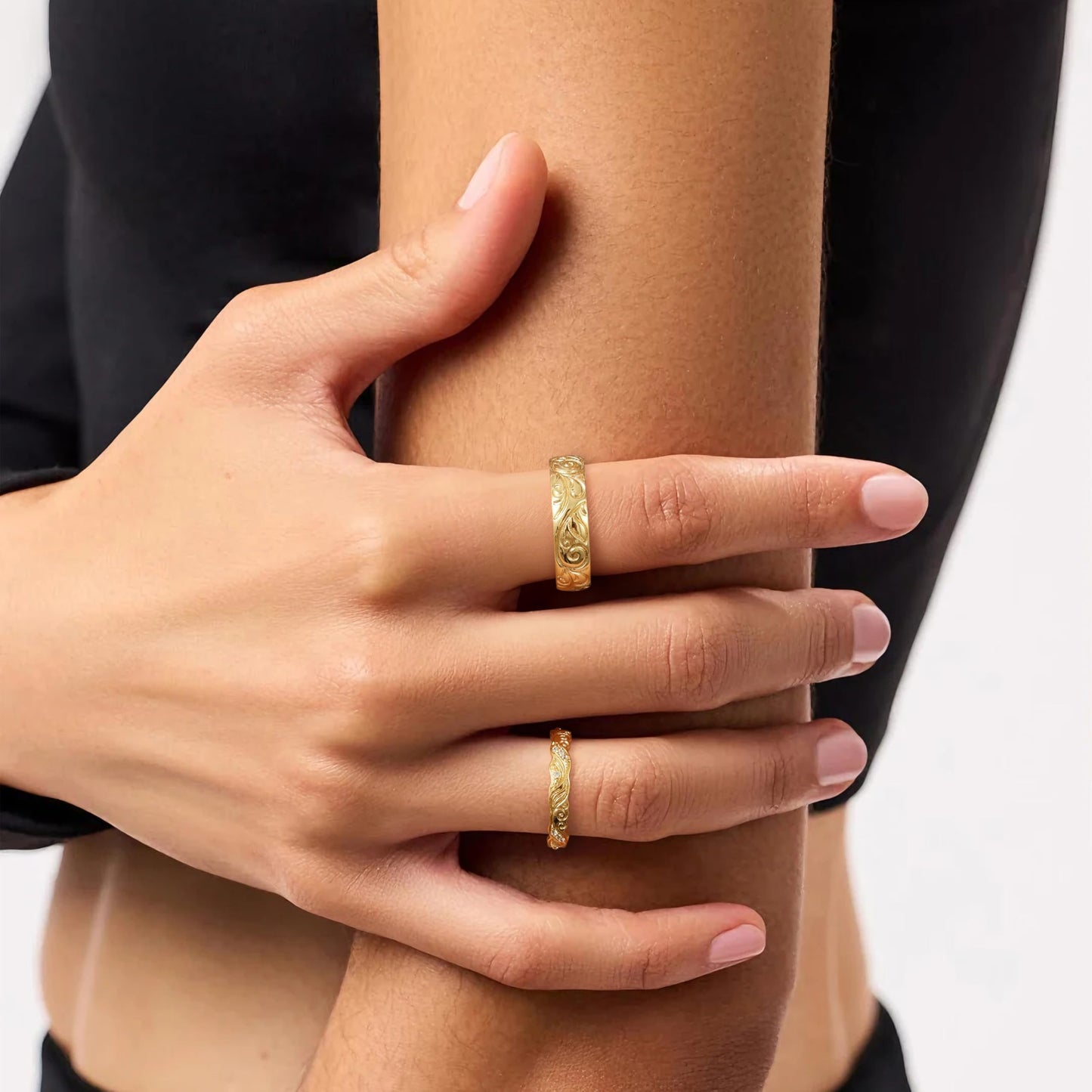 Adjustable Open Chunky Finger Rings- Engraved Leaf