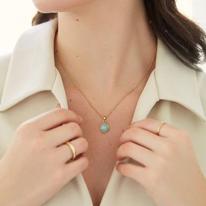 Teardrop Pendant Necklace